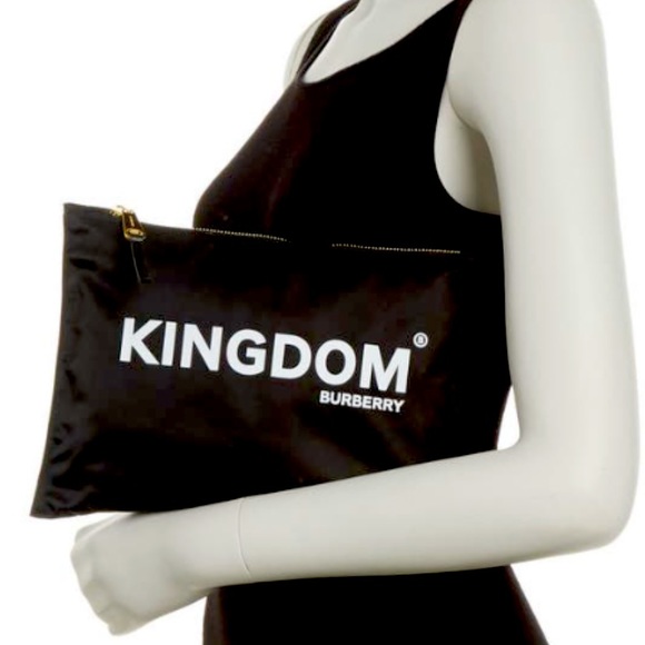 BURBERRY LONDON SIGNATURE LARGE BLACK NYLON POUCH/CLUTCH W/ KINGDOM CHECK LINING - Picture 3 of 16